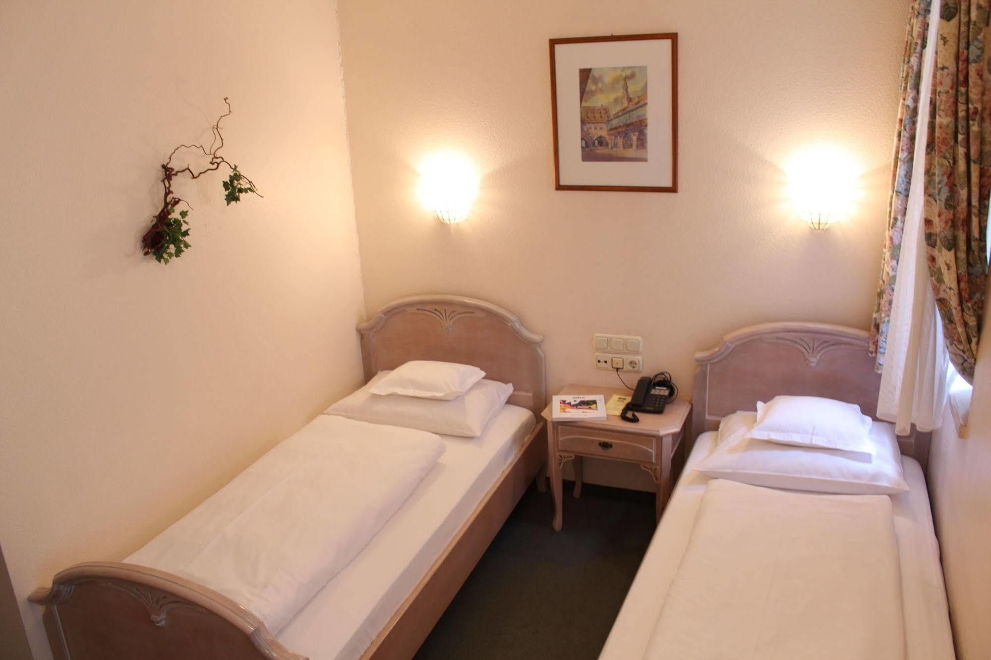 Hotel Am Josephsplatz Νυρεμβέργη Εξωτερικό φωτογραφία