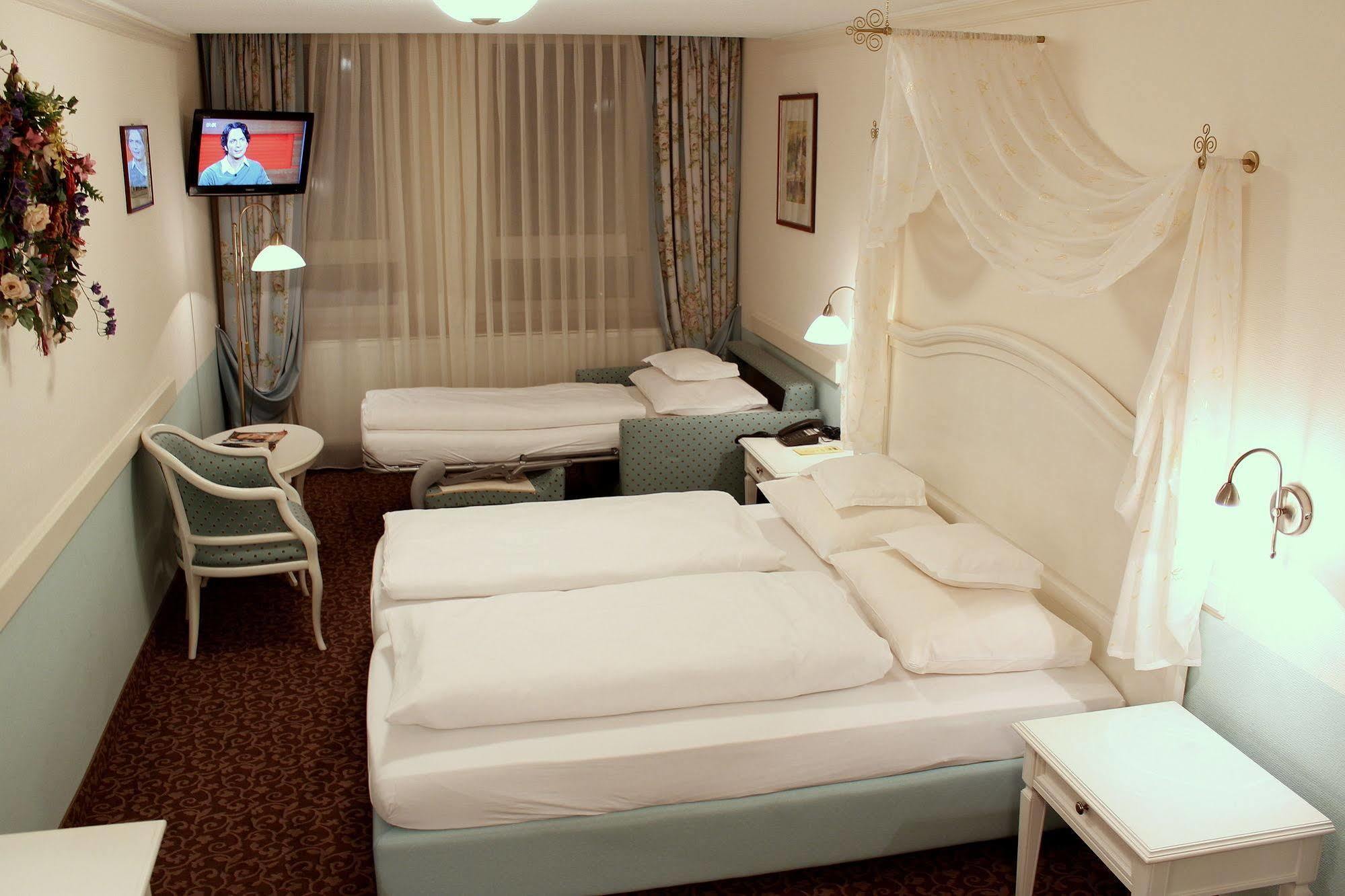 Hotel Am Josephsplatz Νυρεμβέργη Εξωτερικό φωτογραφία